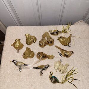 12 Vintage GOLD GLITTER Clip On BIRD ORNAMENTS Black BEADY EYE Christmas